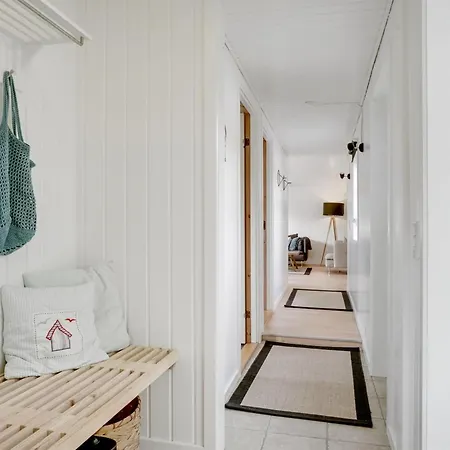 Gunlef - 50m From The Sea By Interhome *